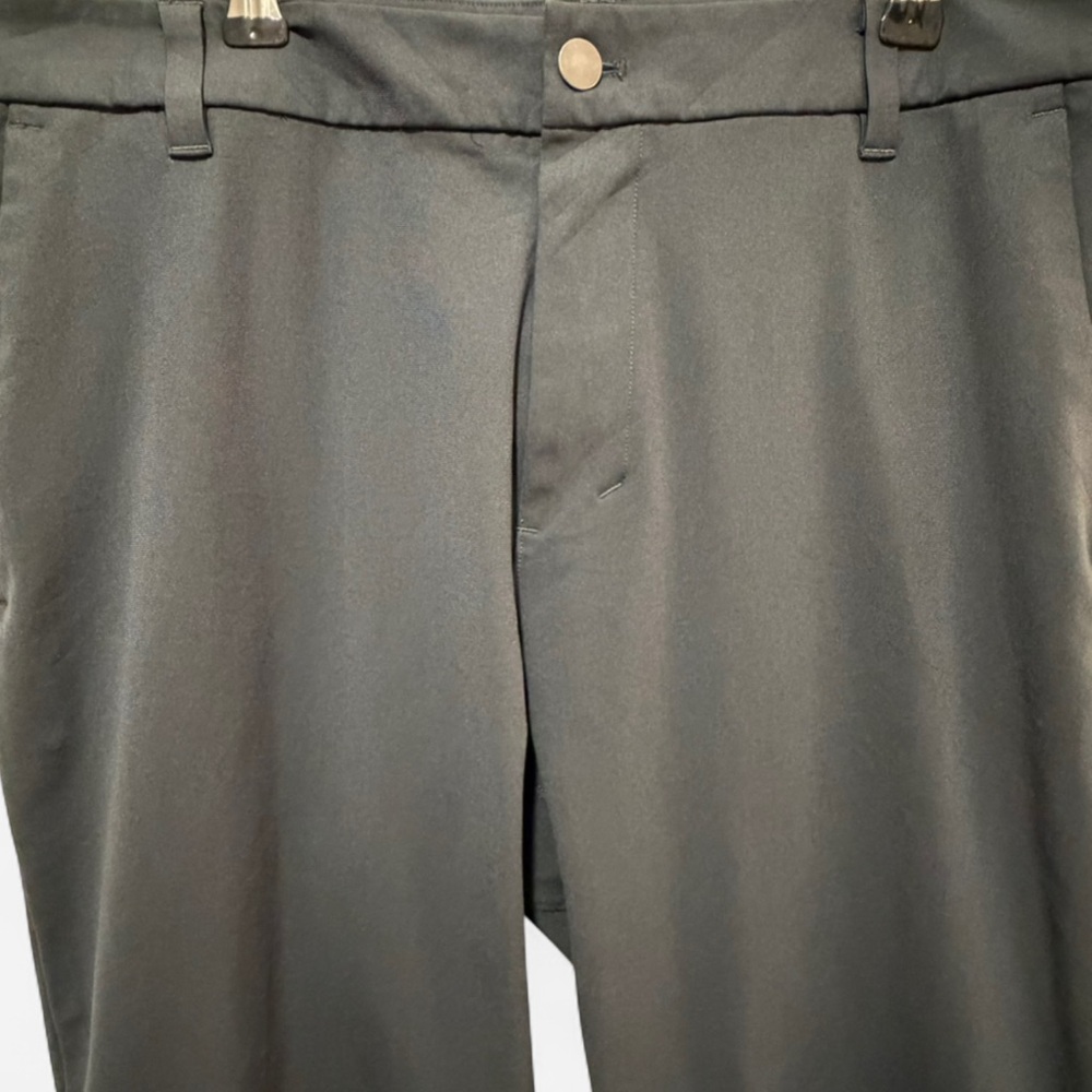 LuLuLemon Men’s Commission Pants Charcoal Chino Size 
33 - Picture 3 of 10